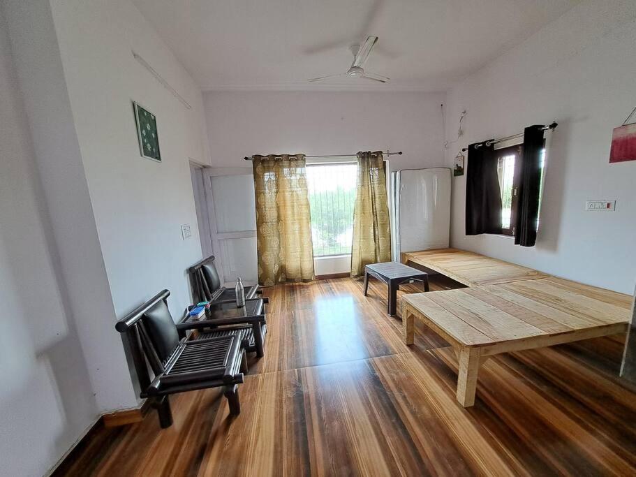 Retreat By Walias Entire Farm Pet-friendly Sports